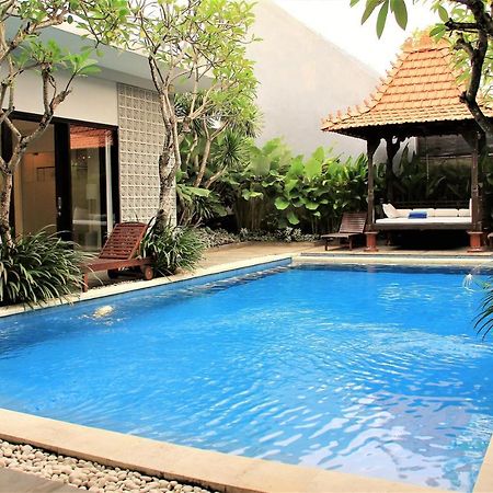 The Nibbana Villas Seminyak  Ngoại thất bức ảnh